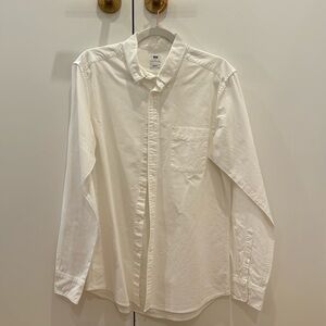 UNIQLO - Men’s Oxford Shirt - Size M